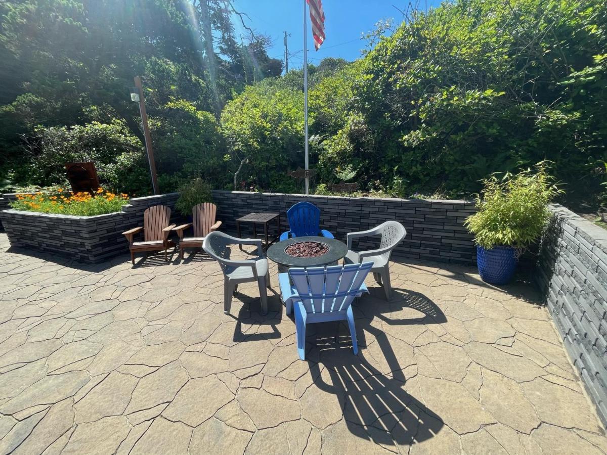 Sailor Jack Oceanfront Motel Lincoln City Exterior foto